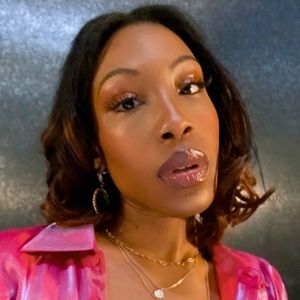 Meet your Posher, Ivy